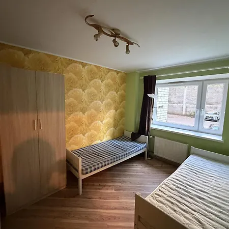 4br * Reval